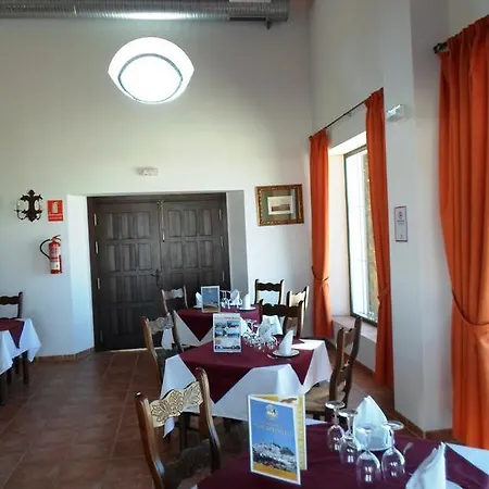 Kamp alanı Complejo Pueblo Blanco