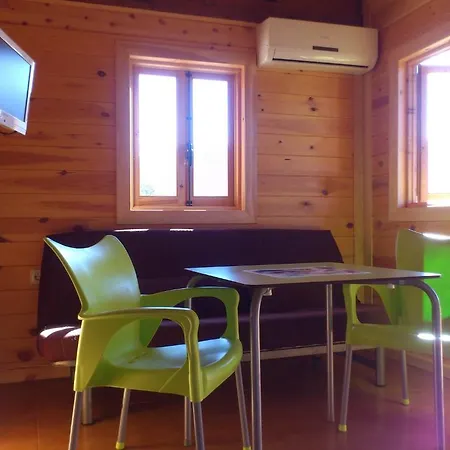 Complejo Pueblo Blanco Kamp alanı 4*